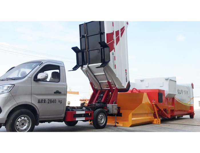 自裝卸、車廂可卸式垃圾車、移動壓縮垃圾站協(xié)同作業(yè)